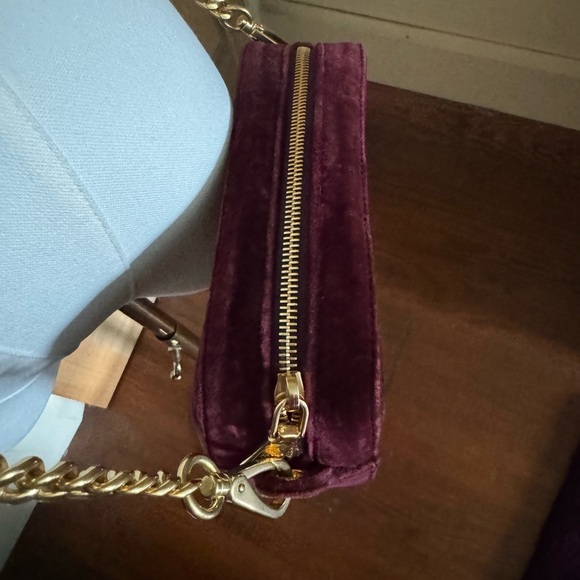 Prada Velluto with chain handbag Milano in Maroon Dark Red Velvet - Picture 5 of 7